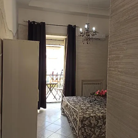 Guest house In The Center Naples