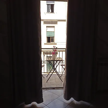 In The Center Napoli